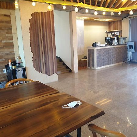 Castle Pool Resort Jeju Ngoại thất bức ảnh