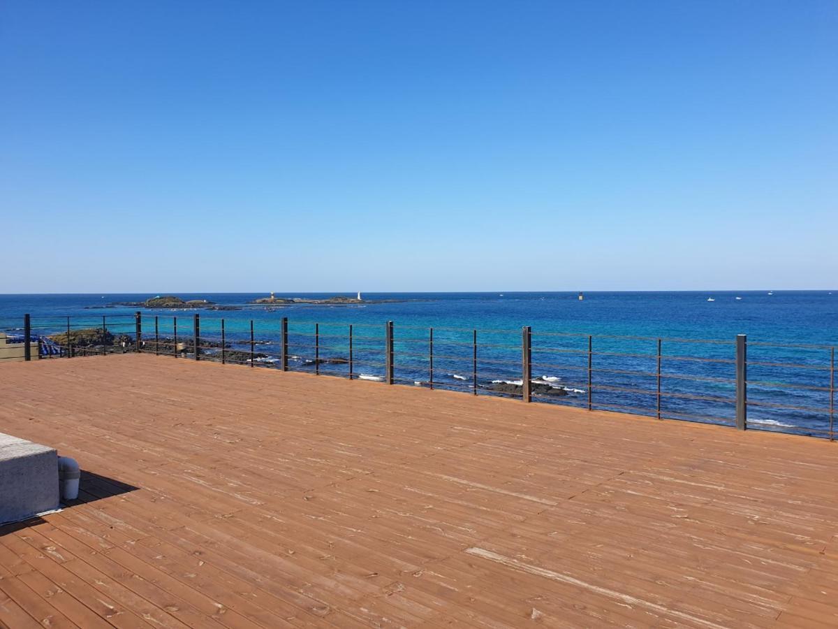 Castle Pool Resort Jeju Ngoại thất bức ảnh