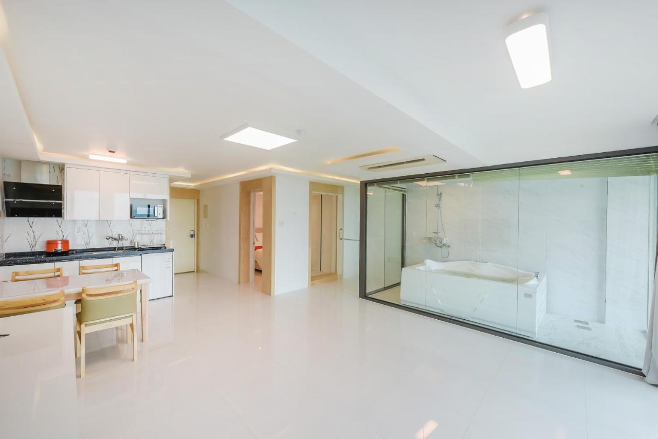 Castle Pool Resort Jeju Ngoại thất bức ảnh