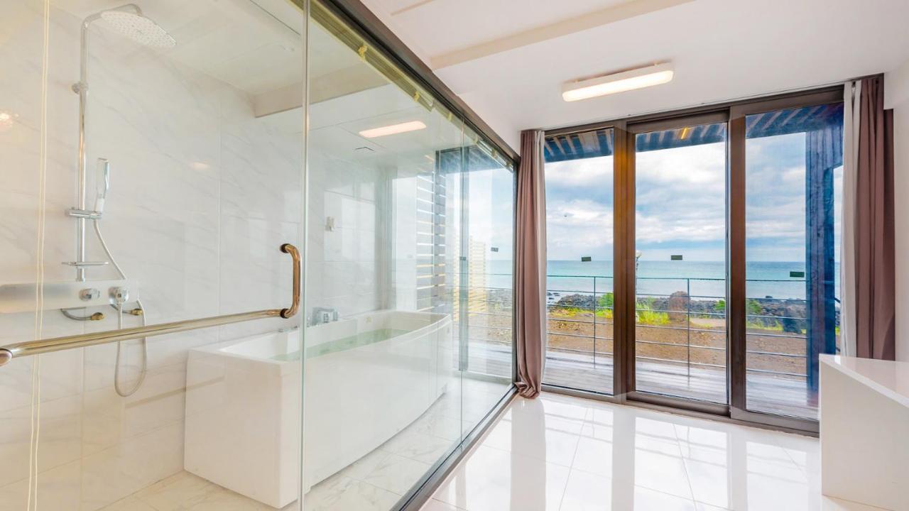 Castle Pool Resort Jeju Ngoại thất bức ảnh
