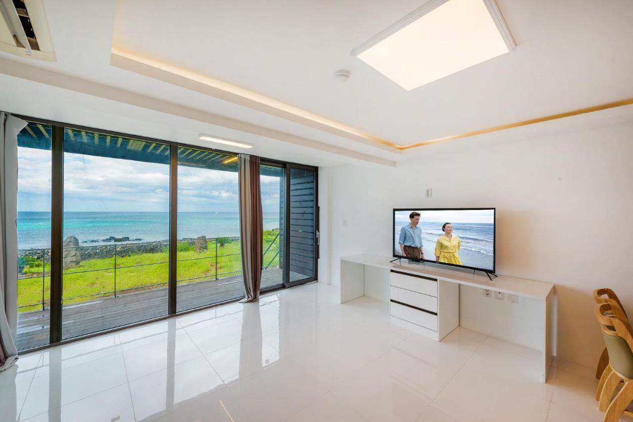 Castle Pool Resort Jeju Ngoại thất bức ảnh