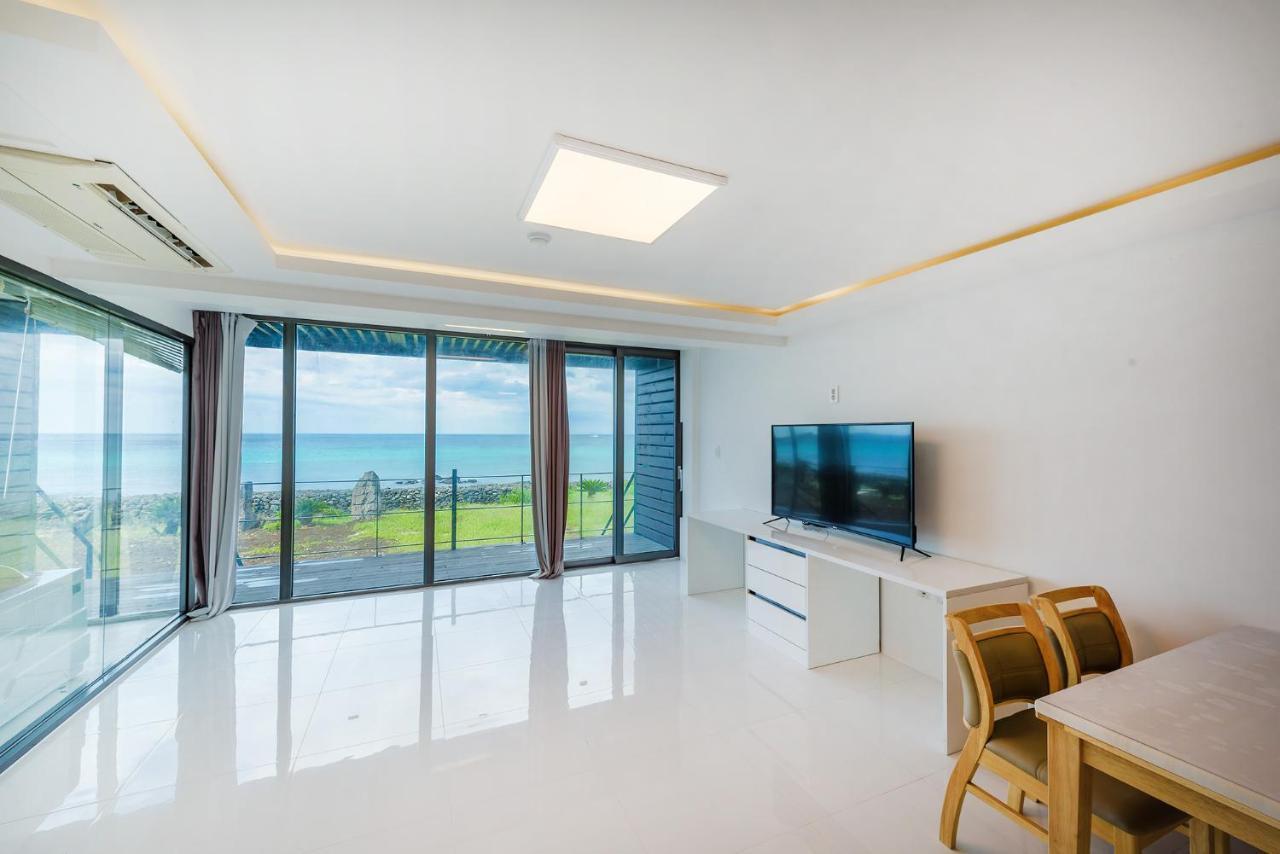 Castle Pool Resort Jeju Ngoại thất bức ảnh